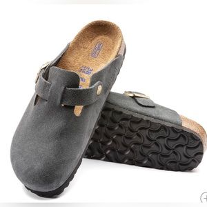 NWT Birkenstock Boston Clogs in Dark Grey